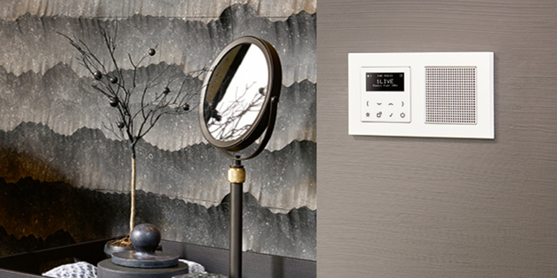 JUNG Smart Radio DAB+ bei Wendl Elektrotechnik in Weißenburg